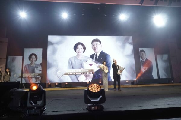 _7M31933-min_3_11zon