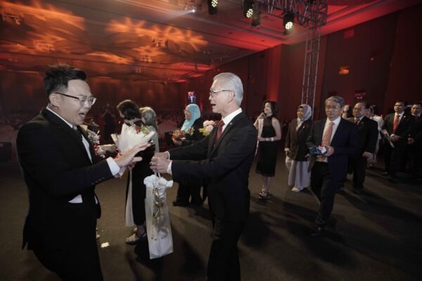 _7M31984-min_5_11zon