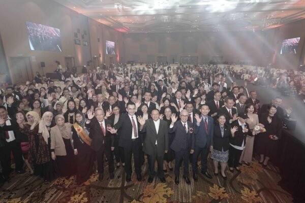 _7M32470-min_11_11zon